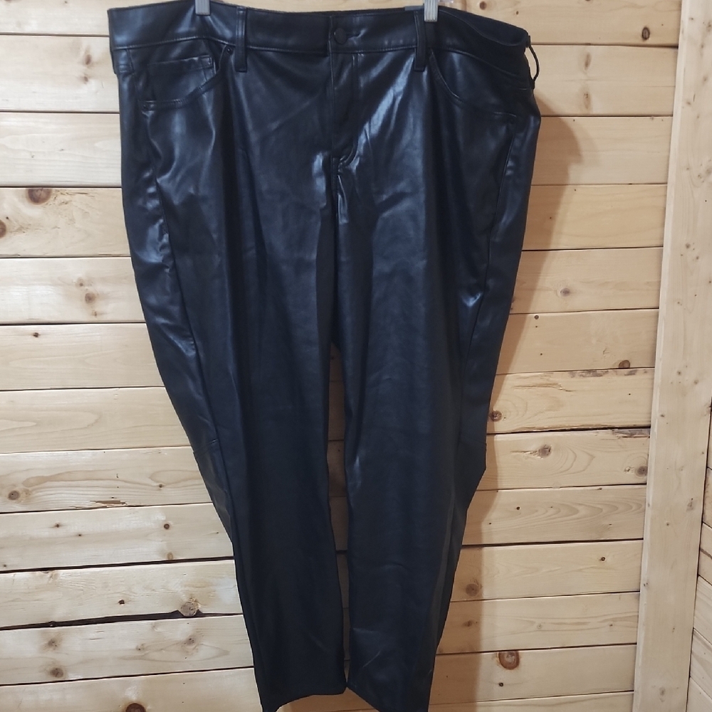 Torrid Faux Leather Pants Size 22R NWT High Waisted
